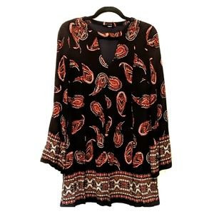 Blu Pepper Bell Sleeved Dress